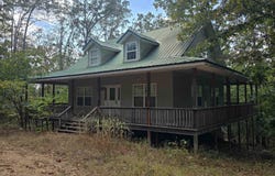 207 Ridge Road, Highland, AR 72542