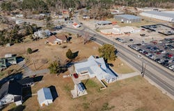 181 N Main st, Baxley, GA 31513