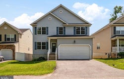 99 Pineview Ave, Severna Park, MD 21146