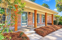 1302 Sunset Drive, Canton, MS 39046