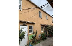 717 W 77th, Los Angeles, CA 90044