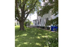 307 7th Ave NW, Independence, IA 50644