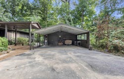 1725 ST ELMO Ave, Memphis, TN 38127