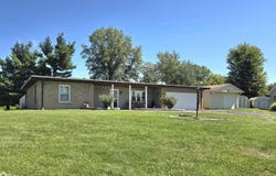 207 Willow Drive, La Harpe, IL 61450