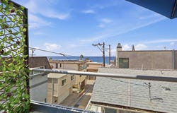 125 El Porto, Manhattan Beach, CA 90266