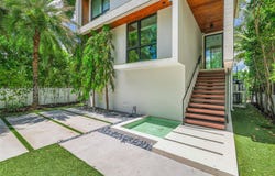 288 Palm Ave, Miami Beach, FL 33139