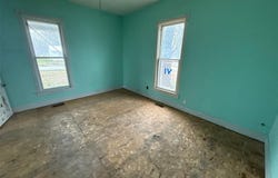 211 S 6th Street, Deepwater, MO 64740