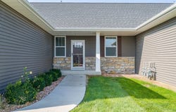 3044 Mary Leigh Drive, Bettendorf, IA 52722