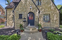 41 Hamilton Avenue, Elgin, IL 60123