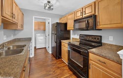 52133 Naugatuck Drive, Macomb, MI 48042