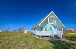 376 Haddock Drive, Palacios, TX 77465