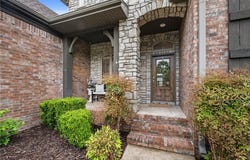 1510 Glastonbury Drive, Centerton, AR 72719