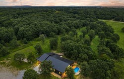 21 Cheek Lane, Long Lane, MO 65590