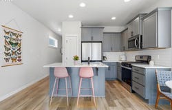 1479 S GIA Ct, Newberg, OR 97132