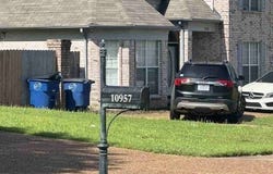 10957 Lexington Dr, Olive Branch, MS 38654