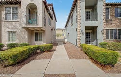 909 S Storment Lane, Gilbert, AZ 85296