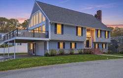 4 Cross Road, Bourne, MA 02532