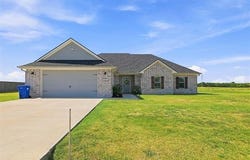 171 Bull Run, Calera, OK 74730