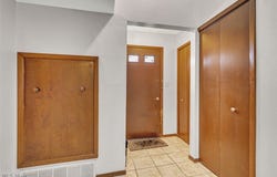 1689 Walnut Lane, Rocky River, OH 44116