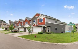 8521 Gateway Circle, Monticello, MN 55362