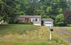 1219 Crestview Drive, ENDICOTT, NY 13760