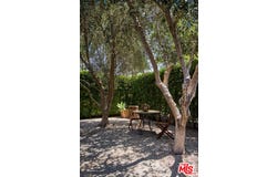 8713 Rangely Ave, West Hollywood, CA 90048