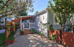 20140 NE SANDY Blvd, Fairview, OR 97024