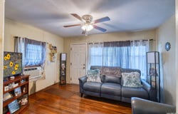 1104 Avenue S, Hondo, TX 78861