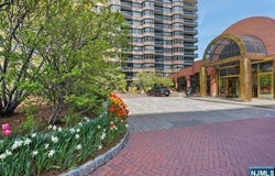 100 Carlyle, Cliffside Park, NJ 07010