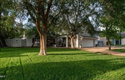 3244 E WELDON Avenue, Phoenix, AZ 85018