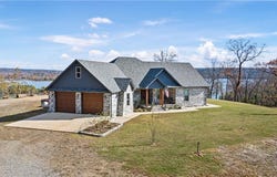 1118 Private Rd 2648, Lamar, AR 72846