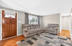 45 Bismark St, Shaler, PA 15209
