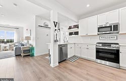 16352 RIVER VIEW CT, BRISTOL, PA 19007