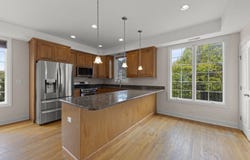 9521 Shields Avenue, Brookfield, IL 60513
