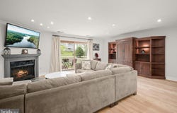 4 DUDLEY CT, BETHESDA, MD 20814