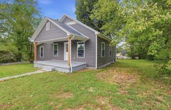 322 W Everett, Sparta, TN 38583