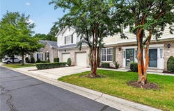 1486 Otterbourne Circle, Chesapeake, VA 23320