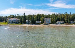 1116 Wenniway Drive, Mackinaw City, MI 49701