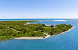 61 Butlers Cove Road, Edgartown, MA 02539