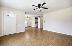 1542 Dickenson Lane, IowaCity, IA 52240