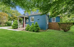 4 Russett Lane, Great River, NY 11739