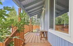 1510 E TAYLOR Ave, CottageGrove, OR 97424