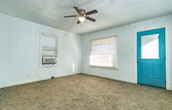 607 N Floyd Ave, Tulia, TX 79088
