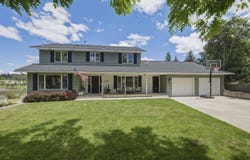 1110 SE Sunnymead Way, Pullman, WA 99163