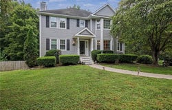 6005 Stone Bluff Drive, Clemmons, NC 27012