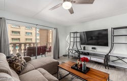 7920 E CAMELBACK Road, Scottsdale, AZ 85251