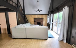 1067 Porter Drive, Bushkill, PA 18324
