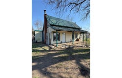 103 Maple Street, Omaha, AR 72662