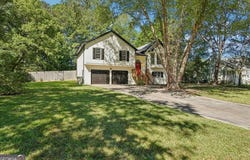 78 Ladora Drive, Dallas, GA 30157