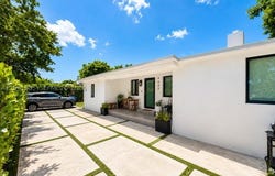 4630 SW 3rd St, Miami, FL 33134